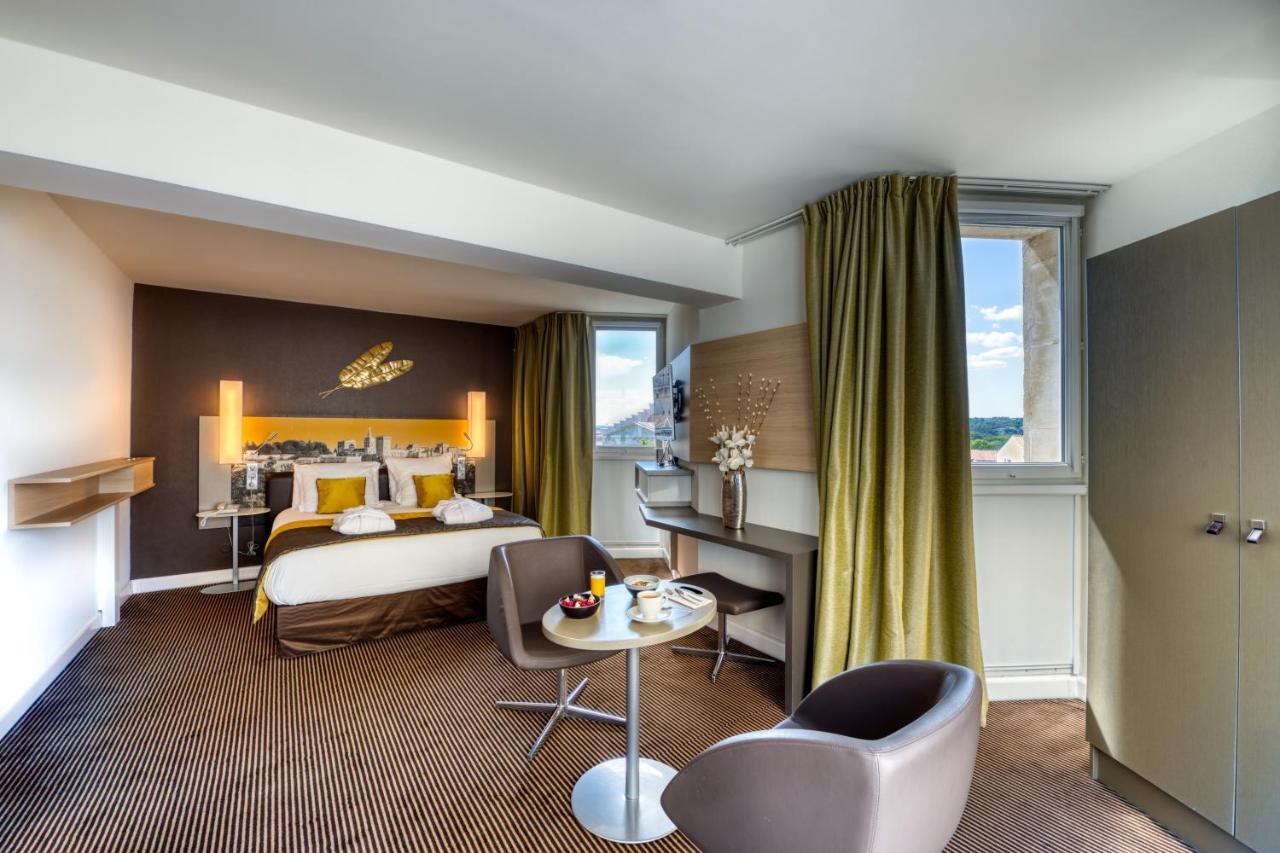 Mercure Avignon Centre Palais Des Papes Esterno foto